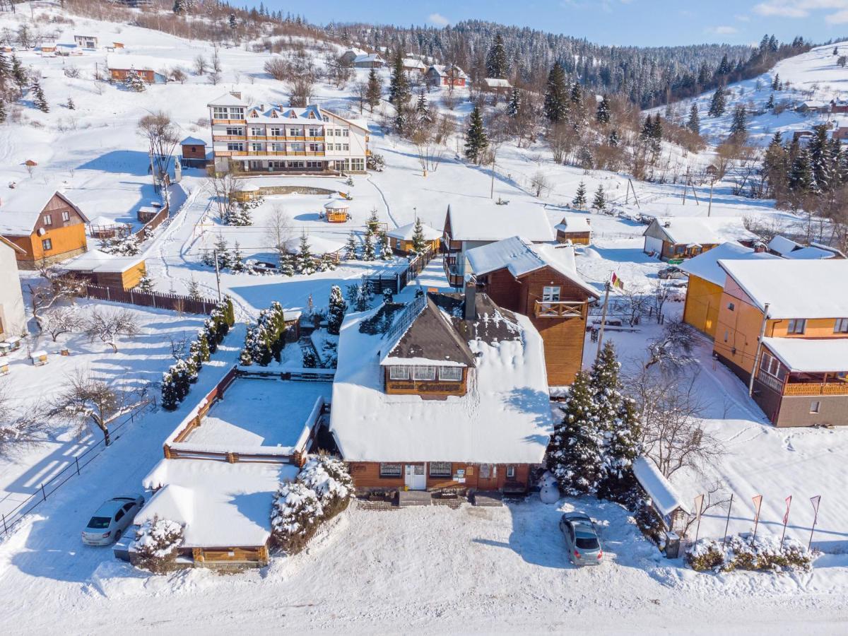Smerichka Hotel Slavske Eksteriør billede